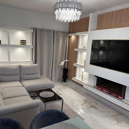 Emotion Vip Apartment Νίκαια Εξωτερικό φωτογραφία