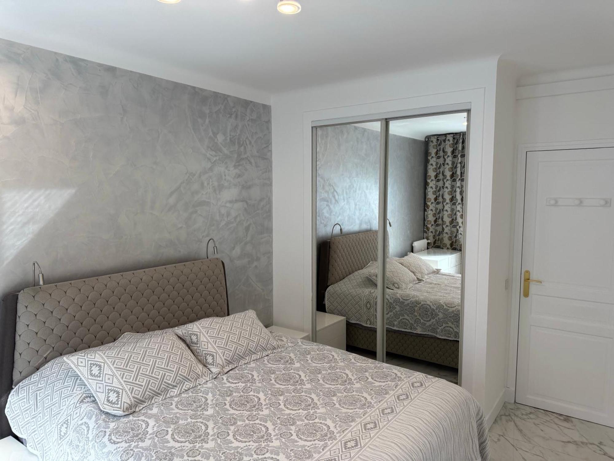 Emotion Vip Apartment Νίκαια Εξωτερικό φωτογραφία