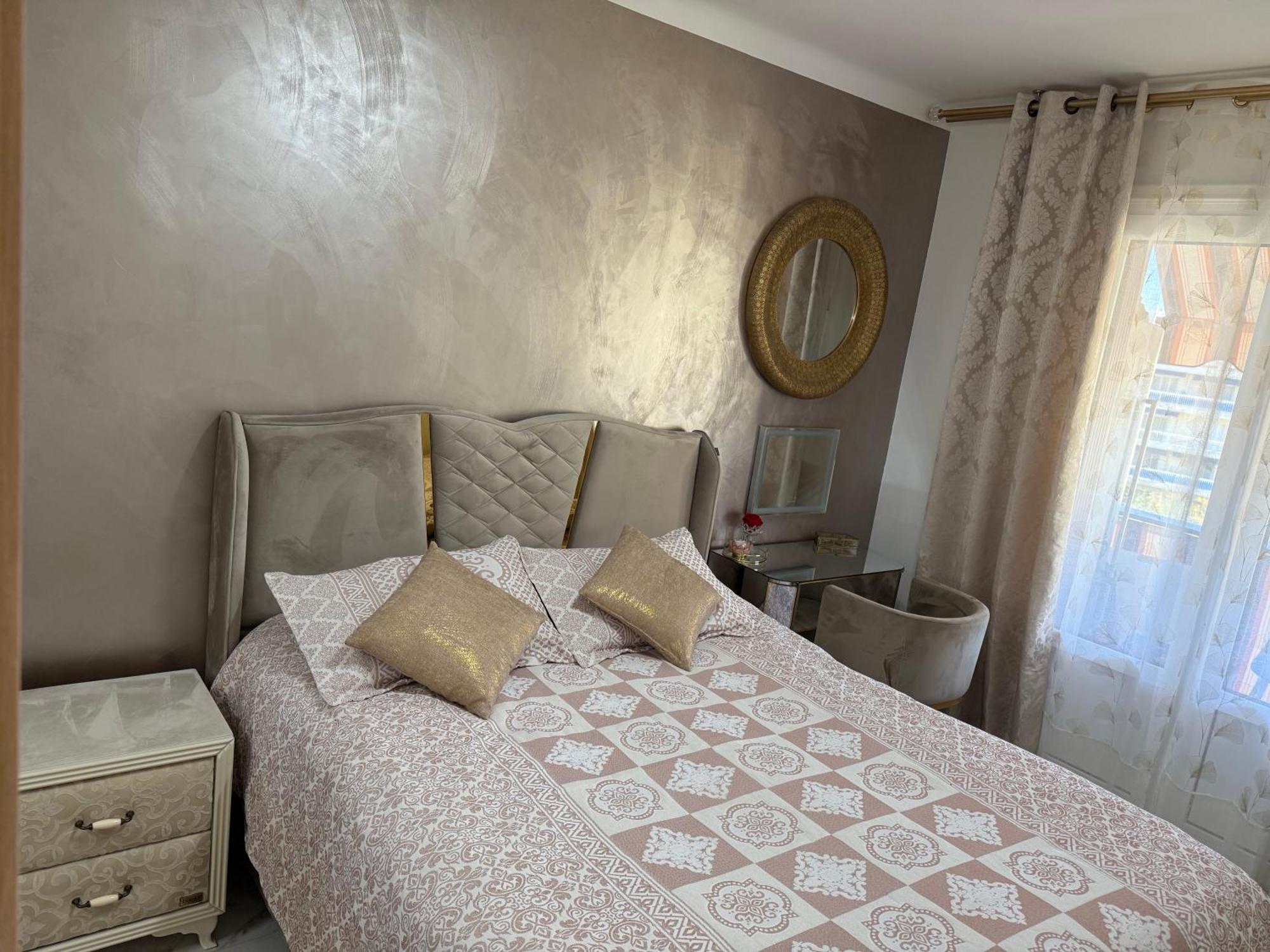 Emotion Vip Apartment Νίκαια Εξωτερικό φωτογραφία