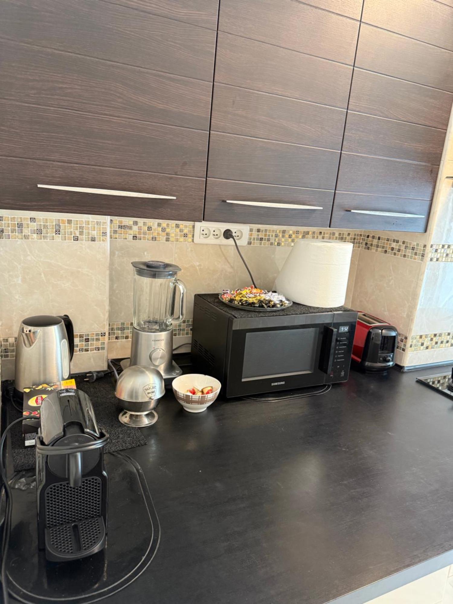 Emotion Vip Apartment Νίκαια Εξωτερικό φωτογραφία