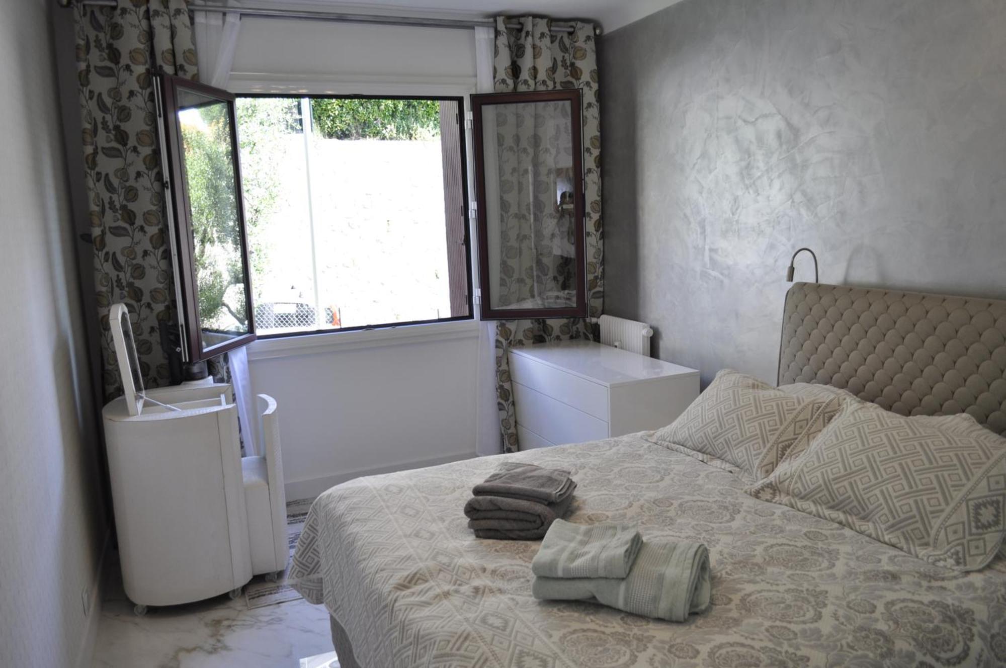 Emotion Vip Apartment Νίκαια Εξωτερικό φωτογραφία